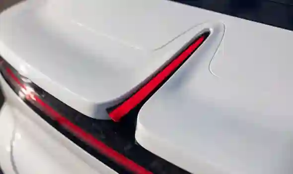 Новость VOYAH (НА ПУСТОМ БАКЕ. МЫ ИСПЫТАЛИ НОВЫЙ VOYAH PASSION EVR РОССИЙСКОЙ СБОРКИ)